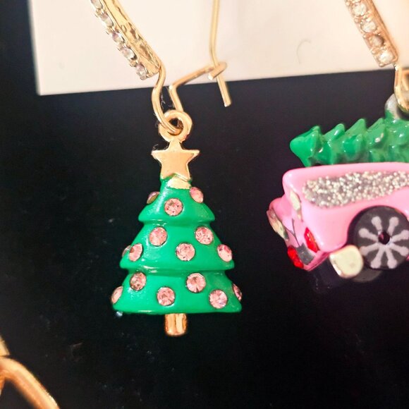 Betsey Johnson Holiday Christmas Statement Necklace Earrings Set Charms & Pearls - Picture 15 of 16